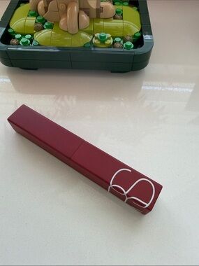 NARS Matte Lipstick - Burgundy Red
